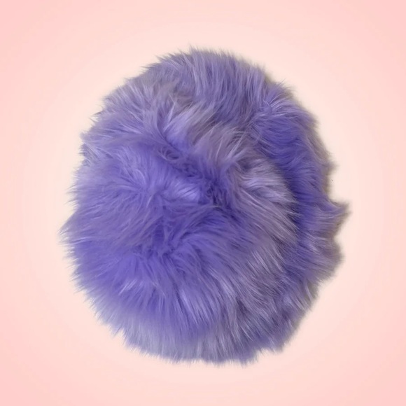 Purple faux fur bucket hat (OS) - Picture 3 of 3